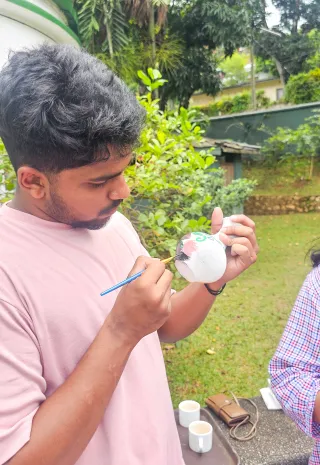 SIP & PAINT — image 5