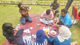 SIP & PAINT — image 6