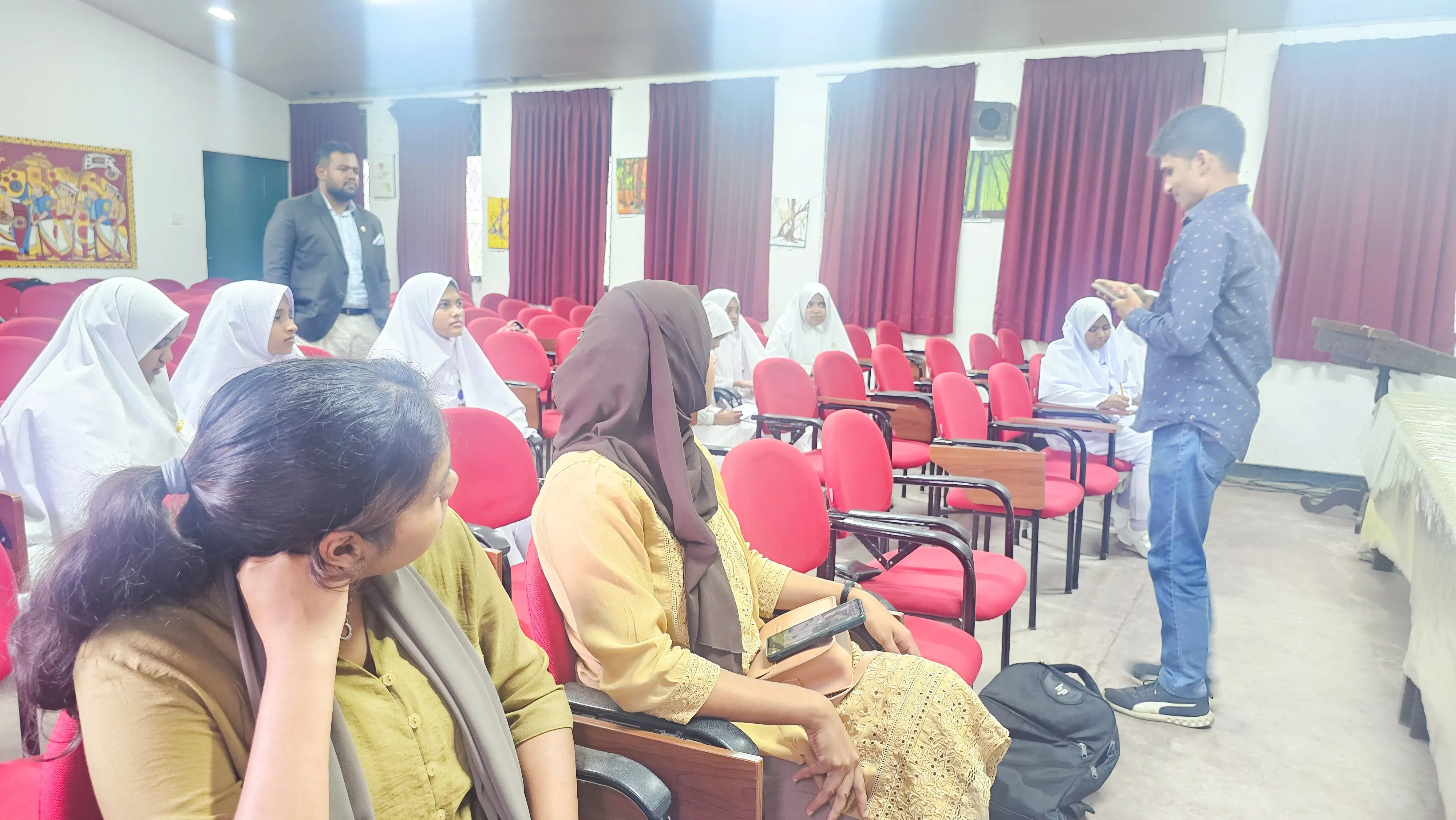 THE PODIUM Gallery 6