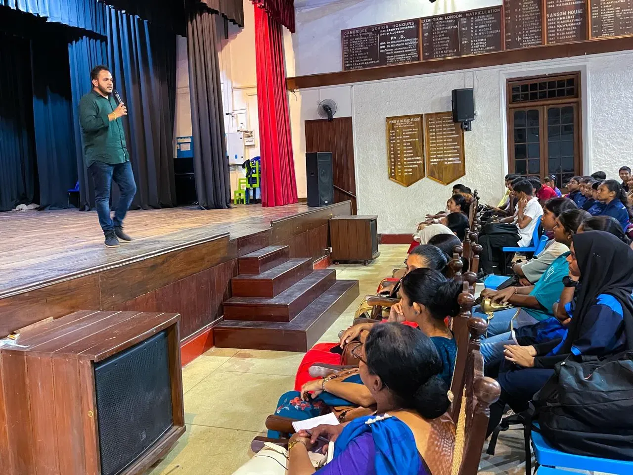 Know Your Role Gallery 13